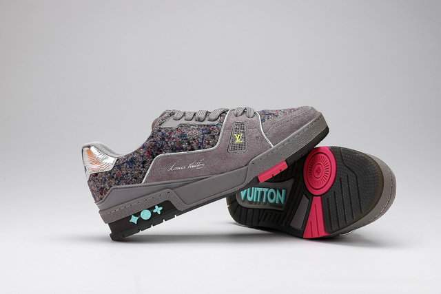 Picture of Louis Vuitton Shoes _SKUSZ35-46051914949